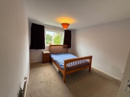 Fraser Avenue, St Andrews - Photo 3