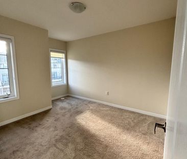 For Lease - 35 Utter Place, Hamilton, Ontario - Photo 4