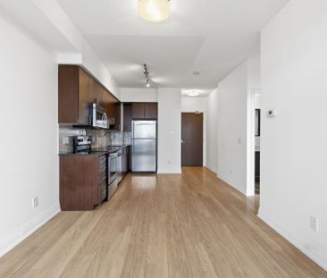 For Lease - 75 North Park Road Unit# 1509, Vaughan, Ontario - Photo 6