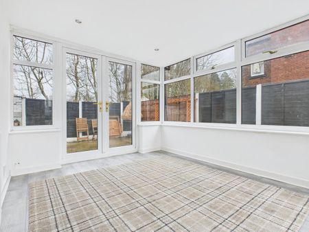 3 bedroom semi-detached house to rent - Photo 4