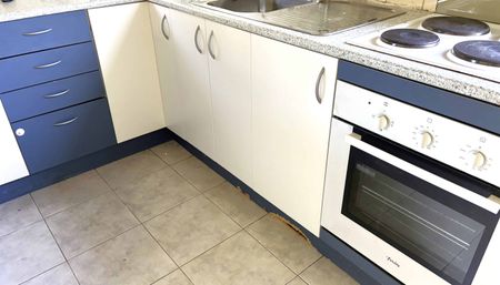 1 Bedroom, Browns Bay - Photo 3