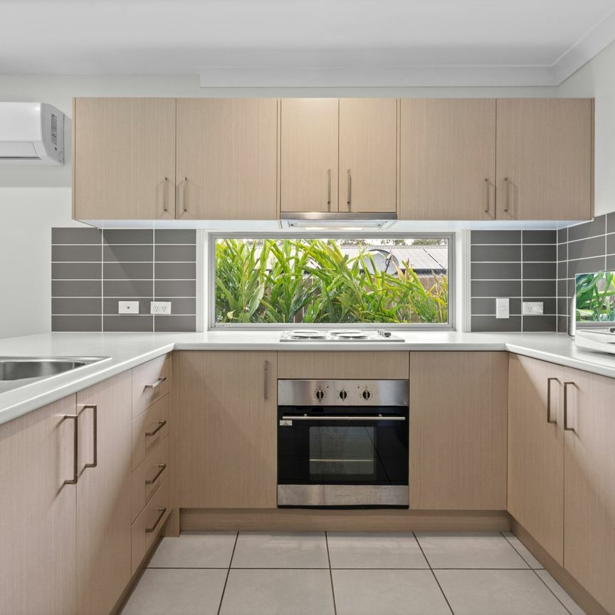 Modern Family Home in Ormeau - Photo 1