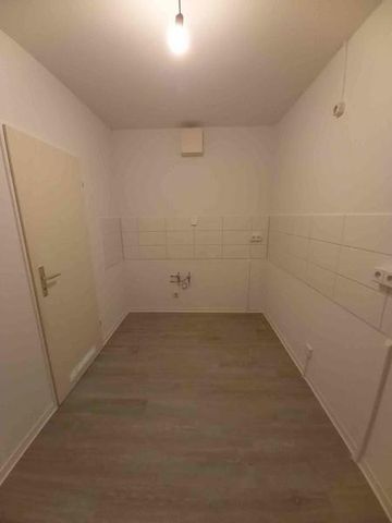 Geräumige 3 Raumwohnung mit tollem Südblick - Betreutes Wohnen im Haus möglich! - Photo 2