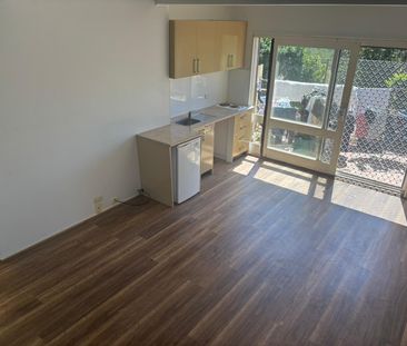 North Wahroonga - Photo 2