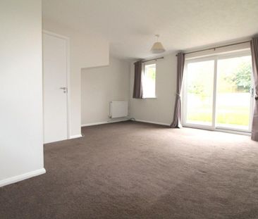 2 bedroom terraced house to rent - Photo 3
