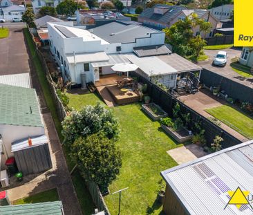 Versatile Living in the Heart of Onehunga - Photo 2