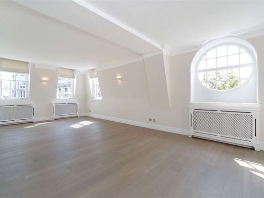 A beautifully presented family apartment providing excellent entertainment space. - Photo 1