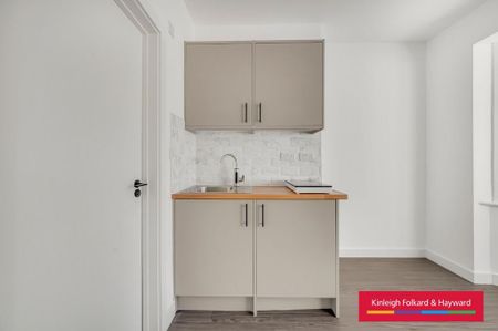 Studio to rent - Photo 5