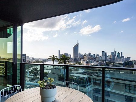 Oxley + Stirling Residences - Photo 2