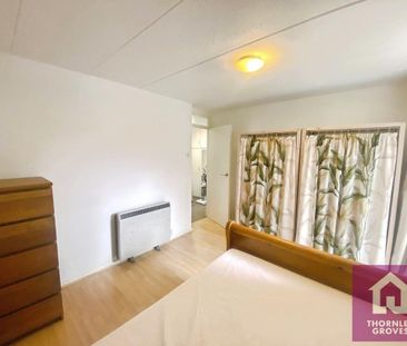1 bedroom flat to rent - Photo 6