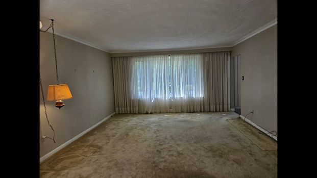 For Lease - 147 Fitzgibbon Avenue Unit# (Main), Toronto, Ontario - Photo 1