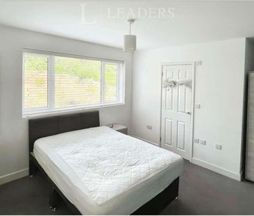 Great Park Road, Rotherham, S61 - Photo 4