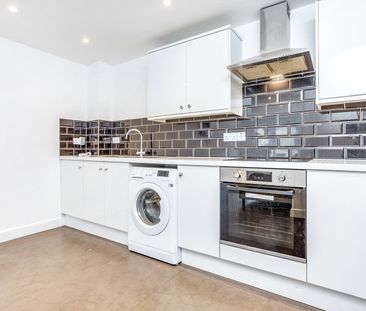 1 bedroom apartment to rent Colman Way, Redhill, Surrey, RH1 - Photo 5
