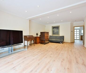 4 bedroom terraced house to rent - Photo 1