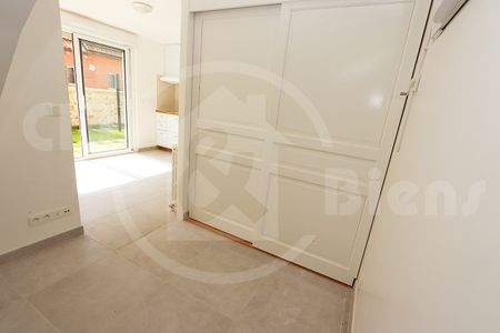 Appartement - 1 pièce - 17,31 m² - Jouy-en-Josas - Photo 4