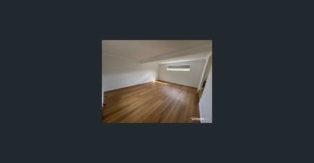 Fully Renovated Cottage in Private Setting - Photo 4