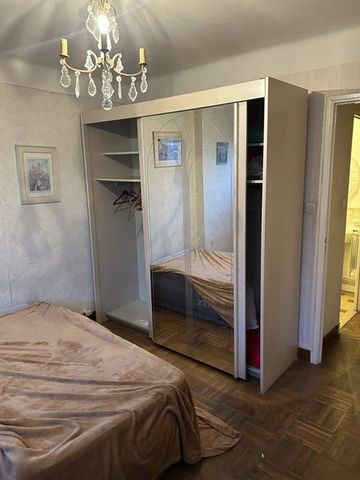 T2 - Photo 2