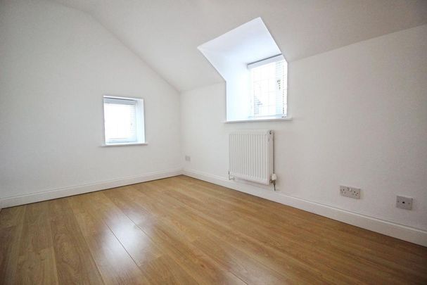 2 bedroom cottage to rent - Photo 1