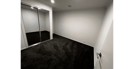 Enviable outlook opposite parkland! - Photo 4