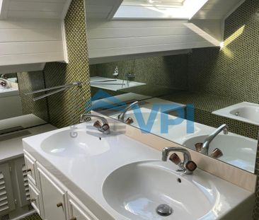 Magnifique villa familiale rénovée avec piscine à Sezenove Bernex - Photo 4