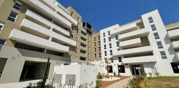 Location Appartement 1 pièce 38m² BEZIERS 34500 - Photo 2