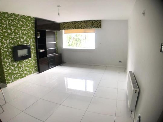 4 bedroom maisonette to rent - Photo 1