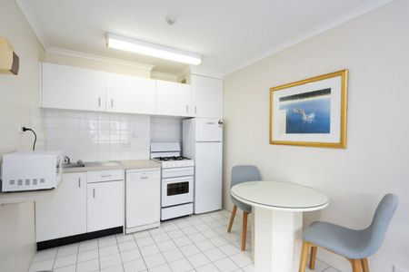 29/2A Henry Lawson Avenue, McMahons Point NSW 2060 - Apartment For Rent | Domain - Photo 4