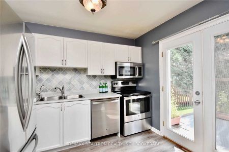 For Lease - 115 Copeman Crescent, Barrie, Ontario - Photo 3