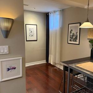 STYLISH JUNIOR 1 BEDROOM- 425 SQFT- ANNEX-HURON STRET- TORONTO - Photo 2