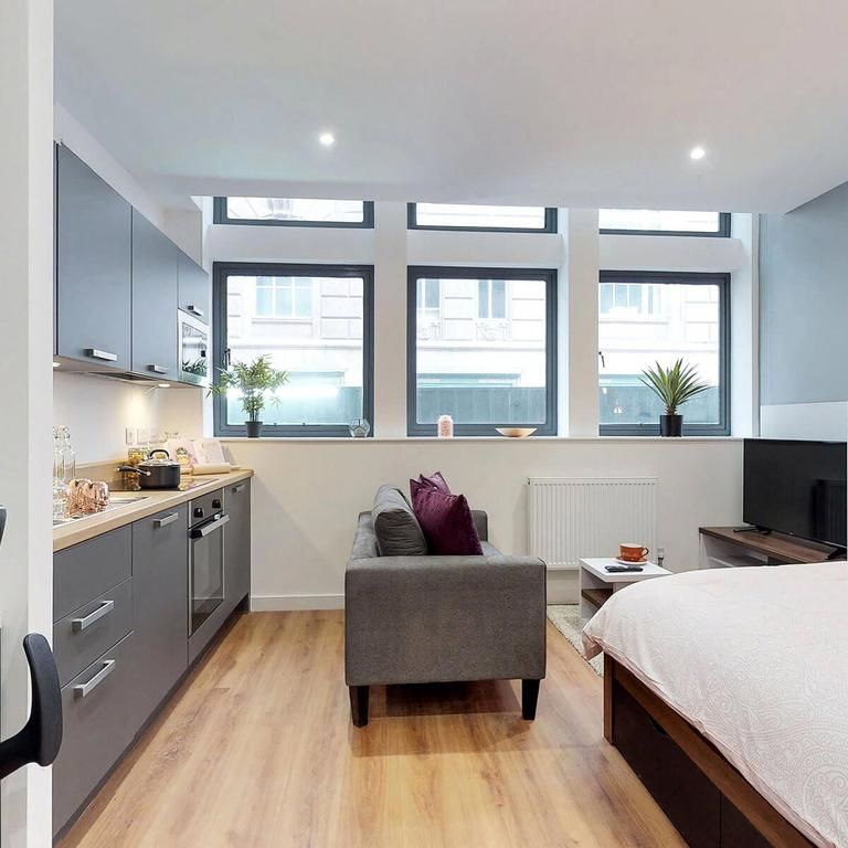 Studio to rent - Photo 1