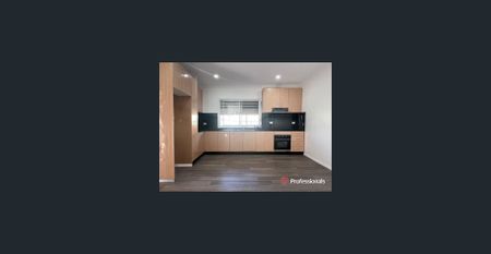 Charming Family Home in Canley Heights - Photo 5