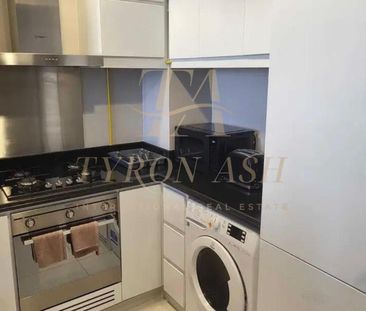 Golf Course View| Fully Furnished | Vacant mid feb - Photo 1