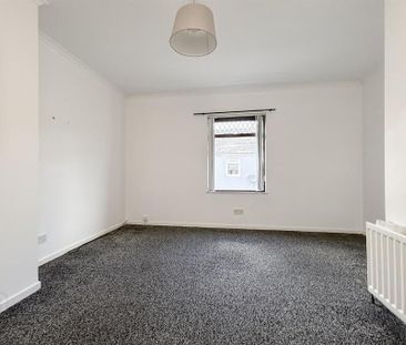32 Ainsworth Drive, Belfast, BT13 3EJ - Photo 1