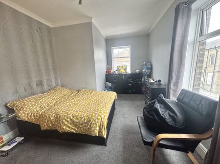 Mill Street, Bradford, Wibsey - Photo 5