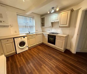 1 Bedroom Apartment To Let - Photo 3