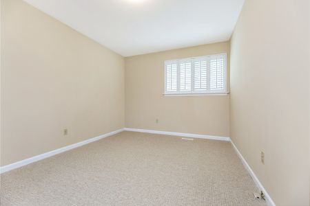 For Lease - 37 Grassmere Crescent, Brampton, Ontario - Photo 4