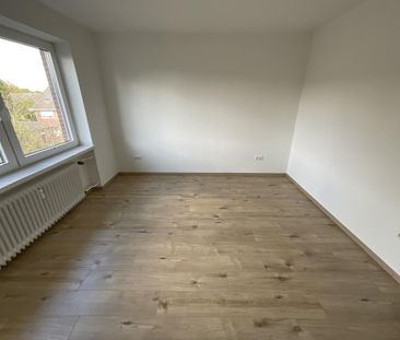 Wir modernisieren für Sie! 3-ZKB-Balkonwohnung in Heppens zu vermie... - Photo 1