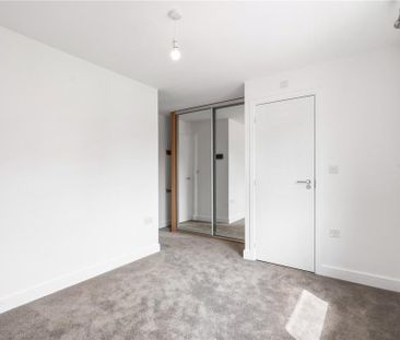 3 bedroom detached house to rent - Photo 2