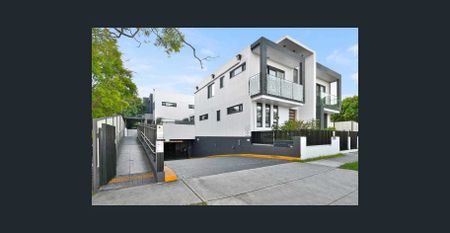 Modern townhouse, Three bedroom for lease - Photo 5