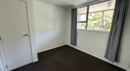 Cozy one bedroom unit - Photo 2