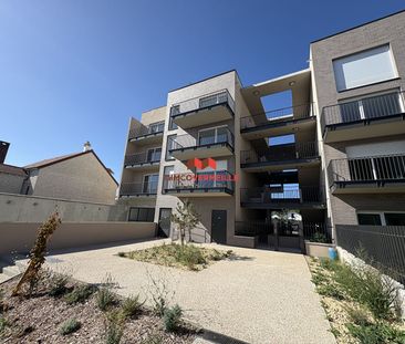 AUBERGENVILLE - Photo 3