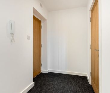 Lowgate - Photo 2