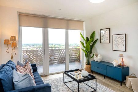 Elmsleigh Road, Staines-Upon-Thames, Surrey, TW18 4AJ - Photo 2