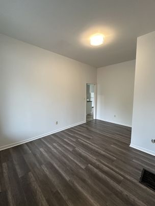 For Lease - 197 Walton Street Unit# 1, Port Hope, Ontario - Photo 1