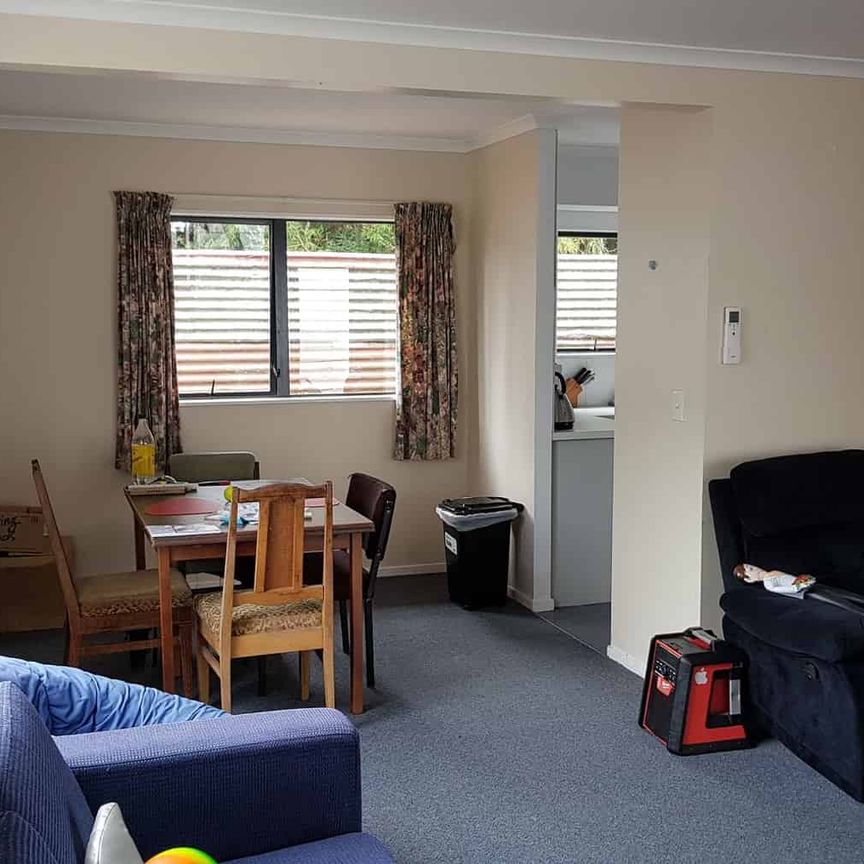 Spacious 4BR Hamilton East Haven - Photo 1