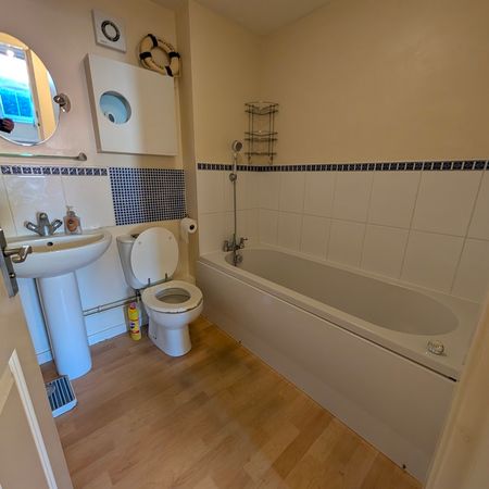 Riverdale Court, King Georges Avenue, Leiston, IP16 - Photo 3