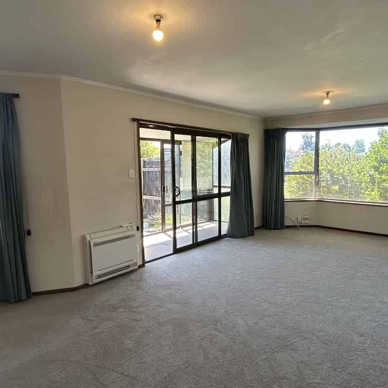 Be the Next on Newnham! - Photo 1