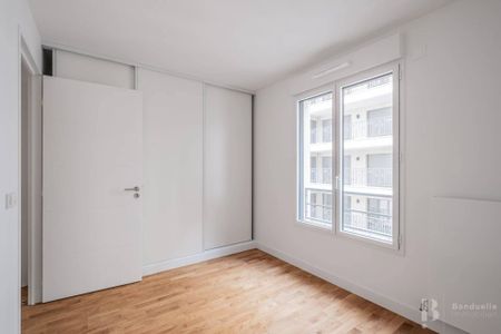 Rental Apartment Clichy Centre ville - Photo 3