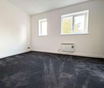 Pavilion Court, Haverhill, CB9 - Photo 3