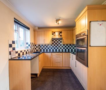 2 bedroom terraced house to rent - Photo 1